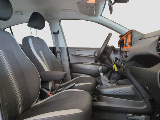 Hyundai i10 1.0 Comfort | Carplay/Android Auto | Airco | Elek. Ramen MANUAL ActivLease financial lease