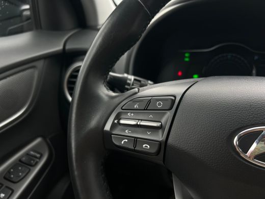 Hyundai KONA EV Fashion 64 kWh NL-AUTO| NAVI | HOGE INSTAP ActivLease financial lease