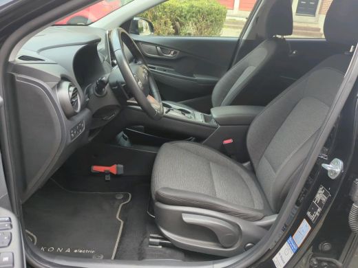 Hyundai KONA EV Fashion 64 kWh NL-AUTO| NAVI | HOGE INSTAP ActivLease financial lease