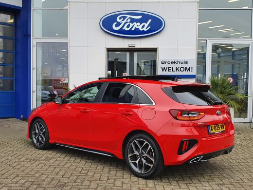 Kia Ceed 1.4 T-GDi GT-Line | Panoramadak | Stoelverwarming | Virtual Cockpit ActivLease financial lease