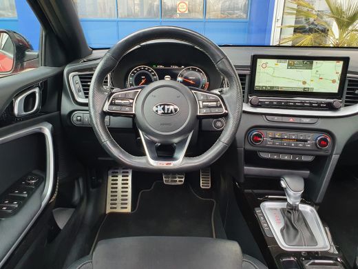 Kia Ceed 1.4 T-GDi GT-Line | Panoramadak | Stoelverwarming | Virtual Cockpit ActivLease financial lease