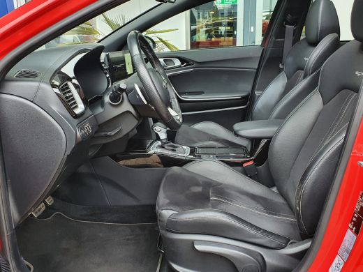 Kia Ceed 1.4 T-GDi GT-Line | Panoramadak | Stoelverwarming | Virtual Cockpit ActivLease financial lease