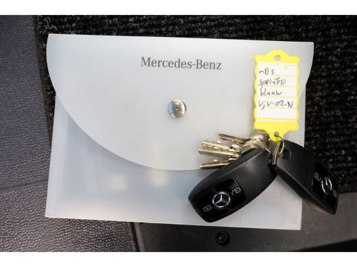 Mercedes Sprinter 311 CDI 7G Automaat RWD Bakwagen met achterdeuren Airco 03-2021 ActivLease financial lease