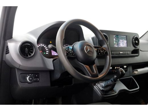 Mercedes Sprinter 516 CDI 163pk E6 L2H2 Airco/Inrichting/230V Trekhaak 3500kg 11-2019 ActivLease financial lease