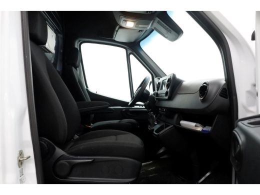 Mercedes Sprinter 516 CDI 163pk E6 L2H2 Airco/Inrichting/230V Trekhaak 3500kg 11-2019 ActivLease financial lease