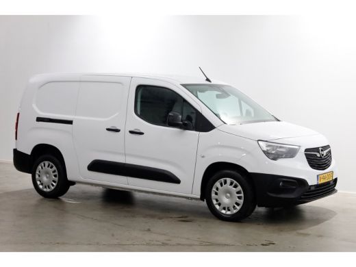 Opel Combo 1.2 PureTech 110pk Benzine L2H1 Airco/Navi/Camera 01-2024 ActivLease financial lease