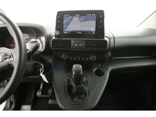 Opel Combo 1.6D L1H1 Airco Cruise Carplay Trekhaak Navigatie PDC Elektrpakket ActivLease financial lease
