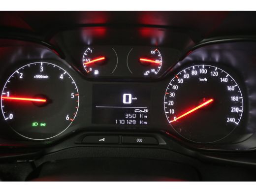 Opel Combo 1.6D L1H1 Airco Cruise Carplay Trekhaak Navigatie PDC Elektrpakket ActivLease financial lease