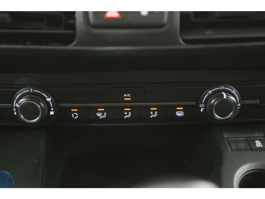 Opel Combo 1.6D L1H1 Airco Cruise Carplay Trekhaak Navigatie PDC Elektrpakket ActivLease financial lease