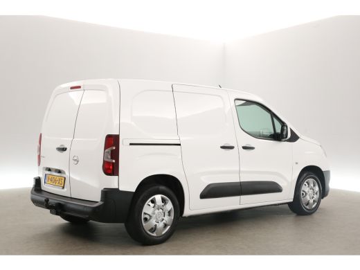 Opel Combo 1.6D L1H1 Airco Cruise Carplay Trekhaak Navigatie PDC Elektrpakket ActivLease financial lease