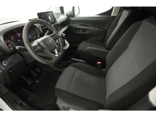 Opel Combo 1.6D L1H1 Airco Cruise Carplay Trekhaak Navigatie PDC Elektrpakket ActivLease financial lease