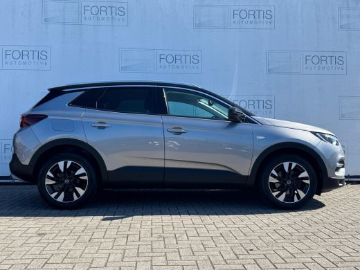 Opel Grandland X 1.2 Turbo Ultimate NL-AUTO | LED VERLICHTING ActivLease financial lease