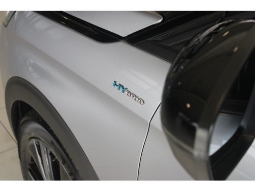 Peugeot 3008 Peugeot 1.6 HYbrid 225-PK GT BLACK PACK EAT8 AUTOMAAT | VOORRAAD VOORDEEL | LUXE UITVOERING | FUL... ActivLease financial lease