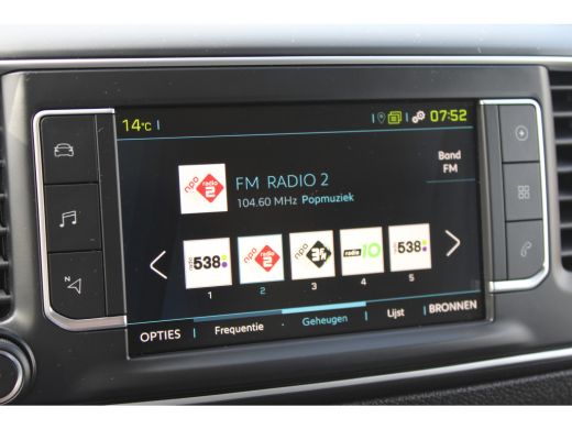 Peugeot e-Expert L2 75 kWh 4,9% FINANCIAL LEASE | DEMO KORTING | APPLE CARPLAY / ANDROID AUTO | CAMERA ActivLease financial lease