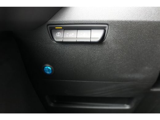Renault Master 2.0 dCi 170pk Bakwagen met Laadklep ActivLease financial lease