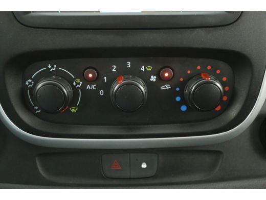 Renault Trafic 1.6 dCi T27 L1H1 Airco Cruise Navigatie 3 Persoons Parkeersensoren Elektrpakket ActivLease financial lease