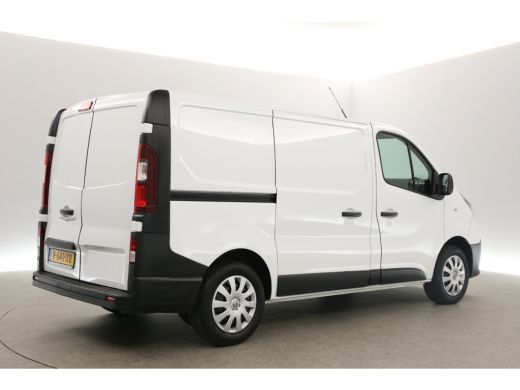 Renault Trafic 1.6 dCi T27 L1H1 Airco Cruise Navigatie 3 Persoons Parkeersensoren Elektrpakket ActivLease financial lease