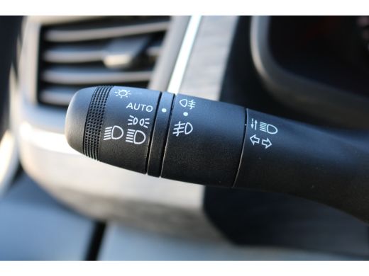 Renault Trafic 2.0 dCi 170pk L2 H1 Airco Automaat Navigatie Camera Led ActivLease financial lease