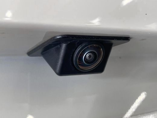 Seat Leon Sportstourer 1.5 TSI 150pk Business Edition / 18 inch lichtmetaal / Achteruitrijcamera / Stoelverwarming ActivLease financial lease