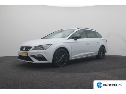 Seat León ST 1.5 TSI FR Ultimate Edition Black Sky | Achteruitrijcamera | Airco (automatisch) | Alcantara bekl... Seat León ST 1.5 TSI FR Ultimate Edition Black Sky | Achteruitrijcamera | Airco (automatisch) | Alcantara bekl...