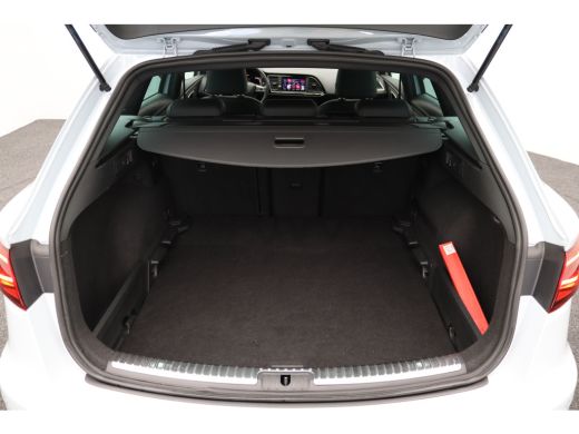Seat León ST 1.5 TSI FR Ultimate Edition Black Sky | Achteruitrijcamera | Airco (automatisch) | Alcantara bekl... ActivLease financial lease
