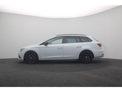 Seat León ST 1.5 TSI FR Ultimate Edition Black Sky | Achteruitrijcamera | Airco (automatisch) | Alcantara bekl... ActivLease financial lease