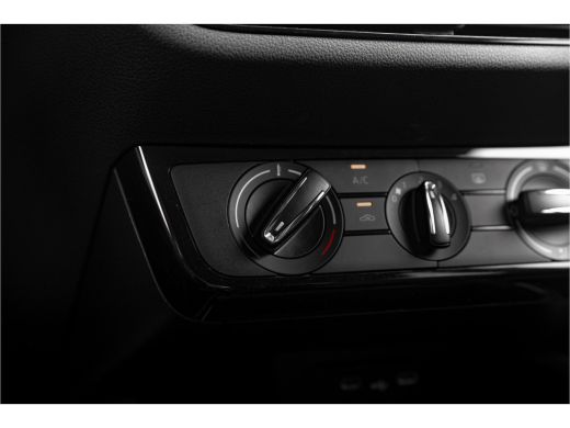 Skoda Fabia 1.0 Ambition | Carplay | Cruise Control | Airconditioning ActivLease financial lease