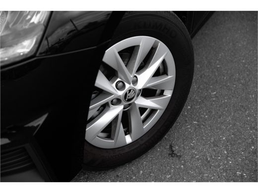 Skoda Fabia 1.0 Ambition | Carplay | Cruise Control | Airconditioning ActivLease financial lease