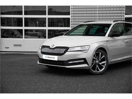 Skoda Superb Combi 1.4 TSI iV Sportline Business | Camera | Carplay | Navigatie | Stoel- stuurverwarming ActivLease financial lease