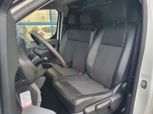 Toyota ProAce Worker 1.6 D-4D Airco | Cruisecontrol | Trekhaak | Imperiaal ActivLease financial lease