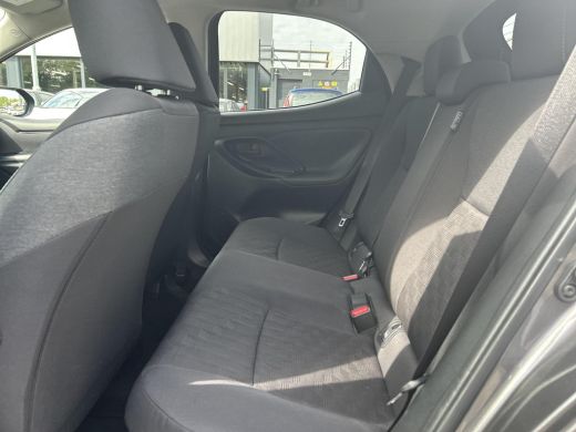 Toyota Yaris 1.5 Hybrid 115 First Edition (Navigatie - Adaptive cruise) ActivLease financial lease