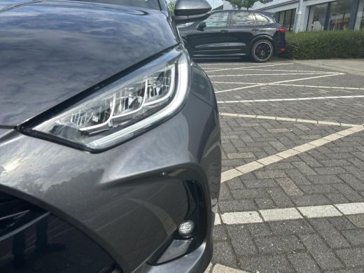 Toyota Yaris 1.5 Hybrid 115 First Edition (Navigatie - Adaptive cruise) ActivLease financial lease