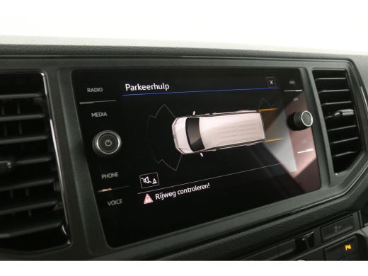 Volkswagen Crafter 30 2.0 TDI L3H3 | BPM Vrij | 140PK | Airco Cruise Carplay Navigatie Parkeersensoren 3 Persoons ActivLease financial lease