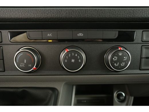 Volkswagen Crafter 30 2.0 TDI L3H3 | BPM Vrij | 140PK | Airco Cruise Carplay Navigatie Parkeersensoren 3 Persoons ActivLease financial lease