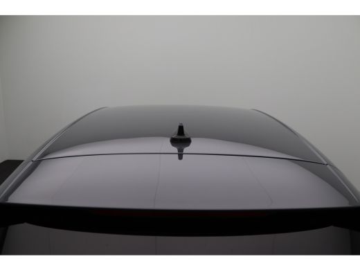 Volkswagen Golf 1.0 TSI Life | Aanhanger assistent | Achteropkomend verkeer waarschuwing | Apple Carplay/Android ... ActivLease financial lease