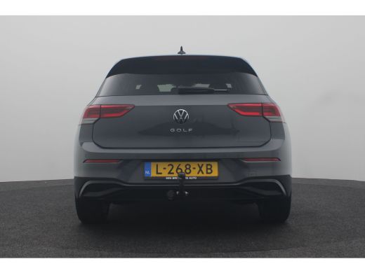 Volkswagen Golf 1.0 TSI Life | Aanhanger assistent | Achteropkomend verkeer waarschuwing | Apple Carplay/Android ... ActivLease financial lease
