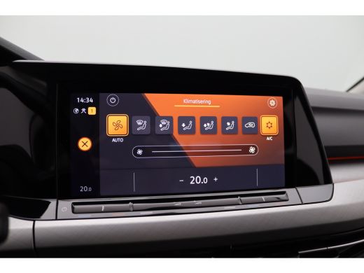Volkswagen Golf 1.0 TSI Life | Aanhanger assistent | Achteropkomend verkeer waarschuwing | Apple Carplay/Android ... ActivLease financial lease