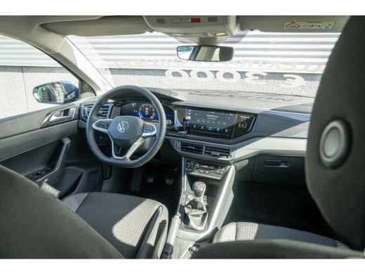 Volkswagen Polo Volkswagen Life Edition Inclusief €2000,- inruilvoordeel + €1000,- korting | 'App-Connect' smartp... ActivLease financial lease