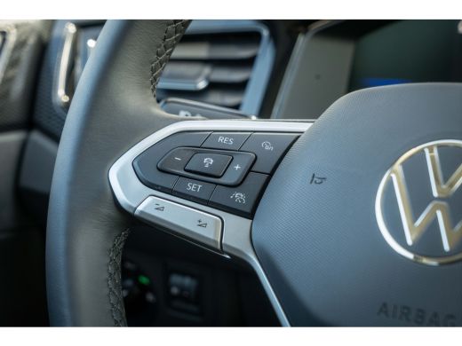 Volkswagen Polo Volkswagen Life Edition Inclusief €2000,- inruilvoordeel + €1000,- korting | 'App-Connect' smartp... ActivLease financial lease