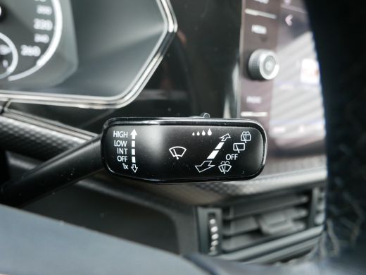 Volkswagen T-Cross 1.0 TSI Life | Airco | Apple Carplay/Android Auto|telefoonintegratie premium | Cruise control ada... ActivLease financial lease