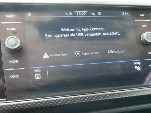 Volkswagen T-Cross 1.0 TSI Life | Airco | Apple Carplay/Android Auto|telefoonintegratie premium | Cruise control ada... ActivLease financial lease
