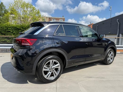 Volkswagen T-Roc 1.5 150PK DSG TSI R-Line | ACC | Multimedia Pakket | Achteruitrijcamera | Ramen getint ActivLease financial lease