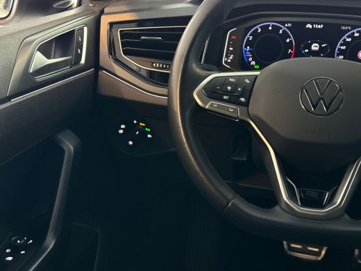Volkswagen Taigo 1.0 TSI 110pk R-Line Business / 18 inch lichtmetaal / LED Matrix / Achteruitrijcamera ActivLease financial lease