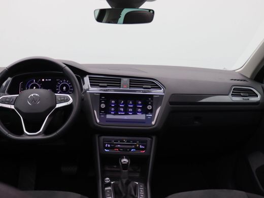 Volkswagen Tiguan 1.4 TSI eHybrid Elegance 245PK DSG Pano-Schuifdak, Ergo Active, Keyless, Elektr. Achterklep, Adap... ActivLease financial lease