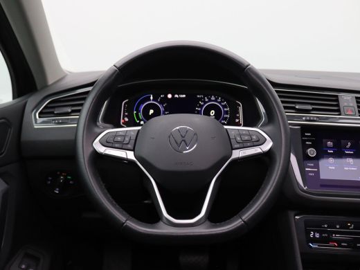Volkswagen Tiguan 1.4 TSI eHybrid Elegance 245PK DSG Pano-Schuifdak, Ergo Active, Keyless, Elektr. Achterklep, Adap... ActivLease financial lease