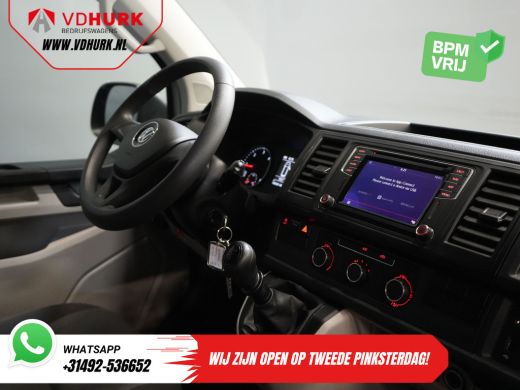 Volkswagen Transporter 2.0 TDI L2 DC Dubbel Cabine BPM VRIJ! NL Auto/ Imperiaal/ Carplay/ 18" LMV/ Cruise/ Trekhaak/ Airco ActivLease financial lease