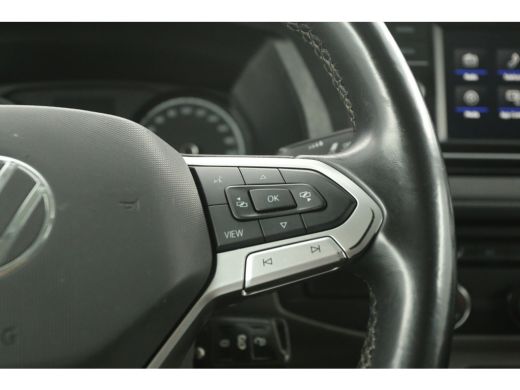 Volkswagen Transporter 2.0 TDI L2H1 200PK DSG Automaat Adaptive-Cruise Airco Camera 19"LMV Trekhaak Carplay Parkeersensoren ActivLease financial lease