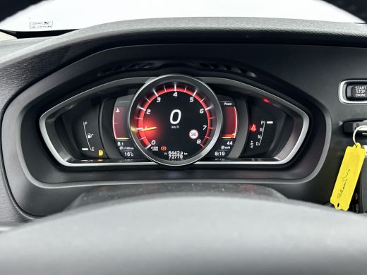 Volvo  V40 T2 Polar+ Automaat | Adaptieve cruise | BLIS | Leder | Parkeerverwarming | Stoelverwarming | Park... ActivLease financial lease