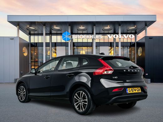 Volvo  V40 T2 Polar+ Automaat | Adaptieve cruise | BLIS | Leder | Parkeerverwarming | Stoelverwarming | Park... ActivLease financial lease