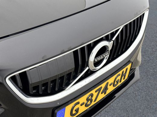 Volvo  V40 T2 Polar+ Automaat | Adaptieve cruise | BLIS | Leder | Parkeerverwarming | Stoelverwarming | Park... ActivLease financial lease